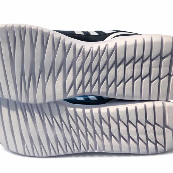 NWT* Kids Adidas Flex Sneakers - Picture 3 of 4